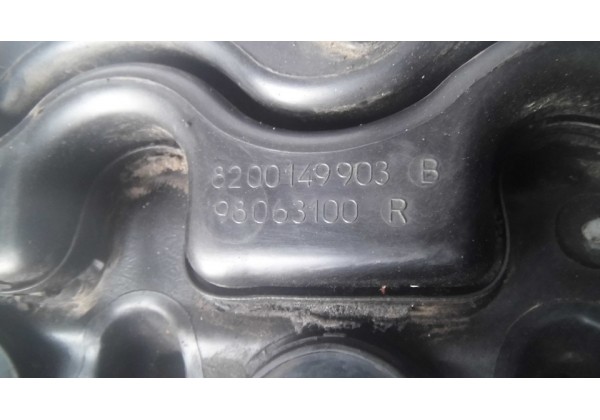 Клапанна кришка двигуна Renault Master II, Laguna II, Trafic, Espace IV, Vel Satis, 2,5 DCi, 2,2 DCi ,8200149903
